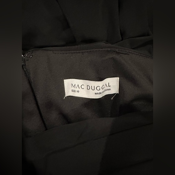 MAC DUGGAL Multi Colored Cuff Drop One Shoulder Black Gown size 10 NWT $398 - Picture 3 of 11